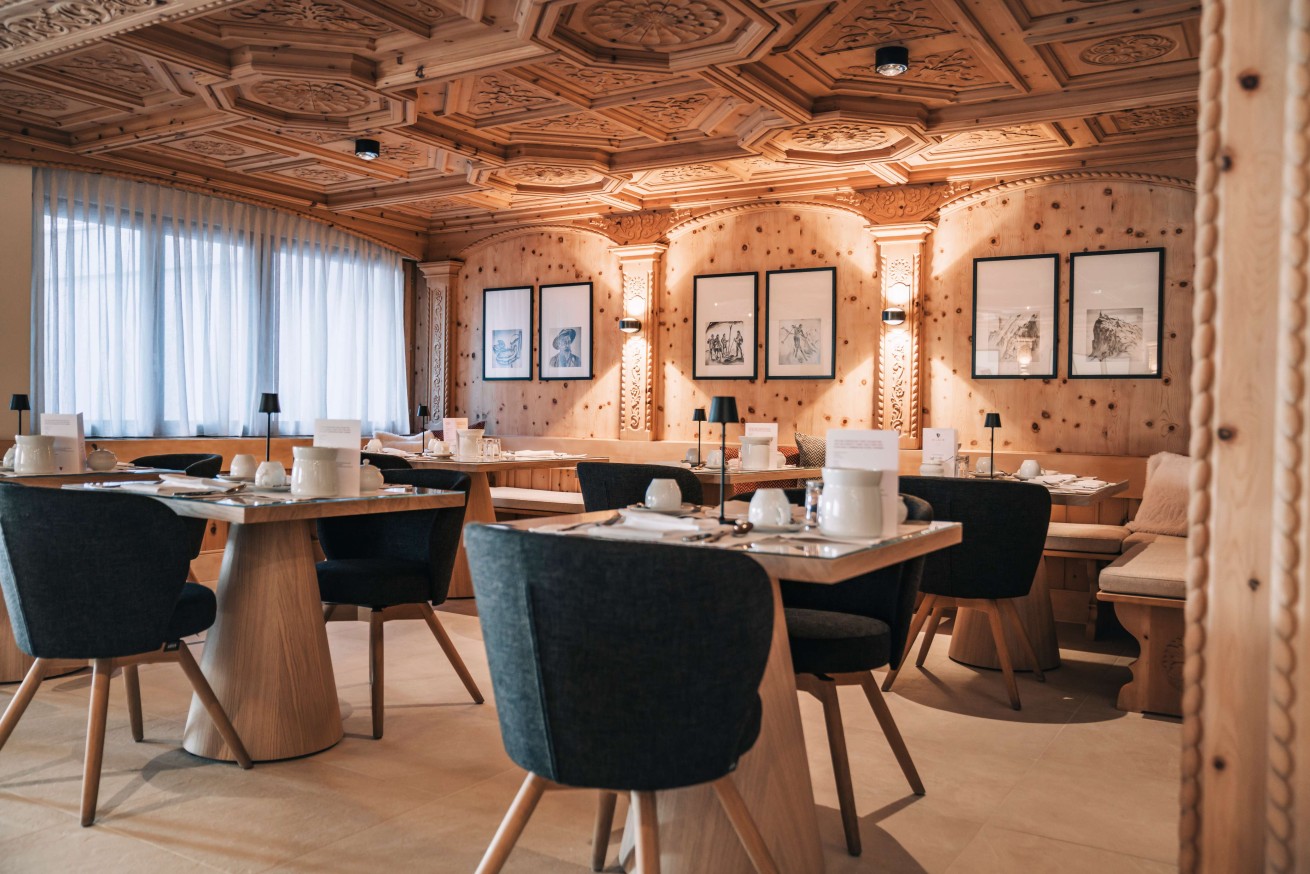 SWISS ALPINE HOTEL ALLALIN – Bestuhlung
