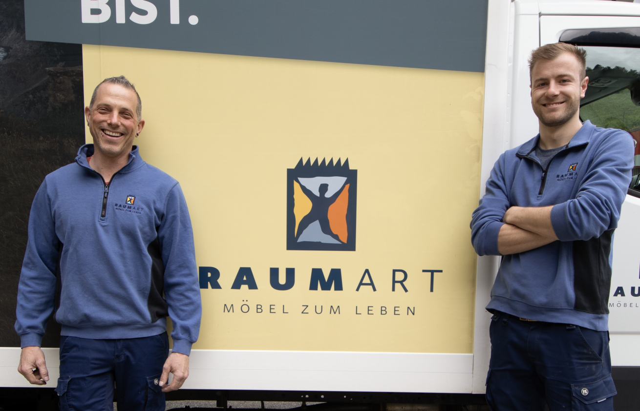 Igor und Rouven, unser Liefer- und Montageteam